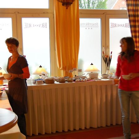 Stadthotel Detmold Eksteriør billede