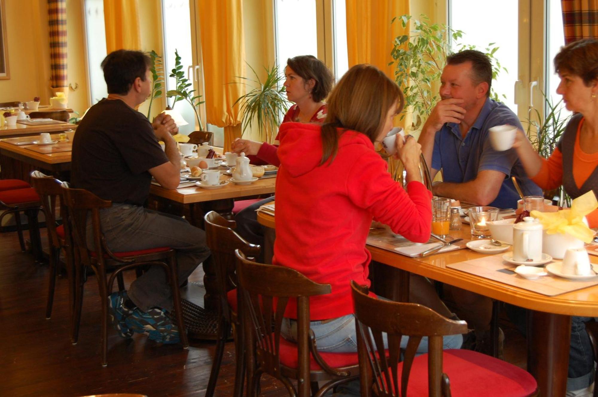 Stadthotel Detmold Eksteriør billede
